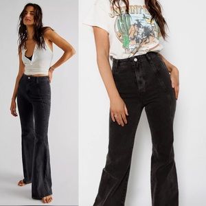 Free People Florence Flare High Waist Jeans in Black Coal size Large